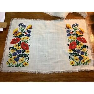 Vintage 70’s Floral Placemats  with Napkins Linen